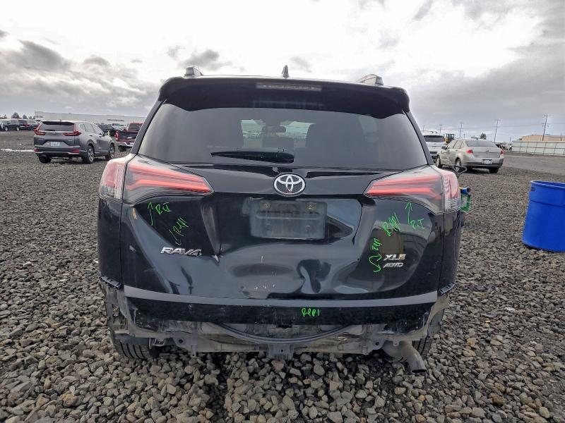 Фото 6 - TOYOTA RAV4