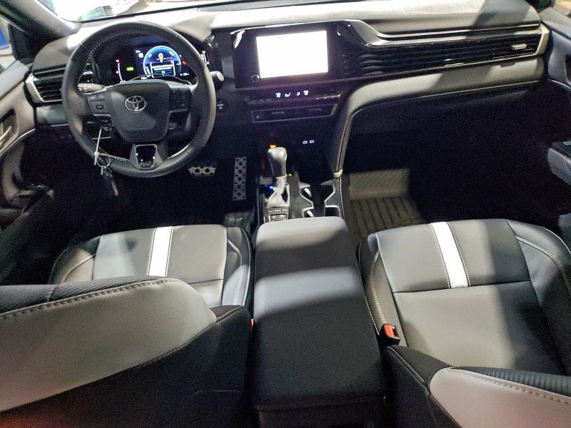 Фото 8 - TOYOTA CAMRY