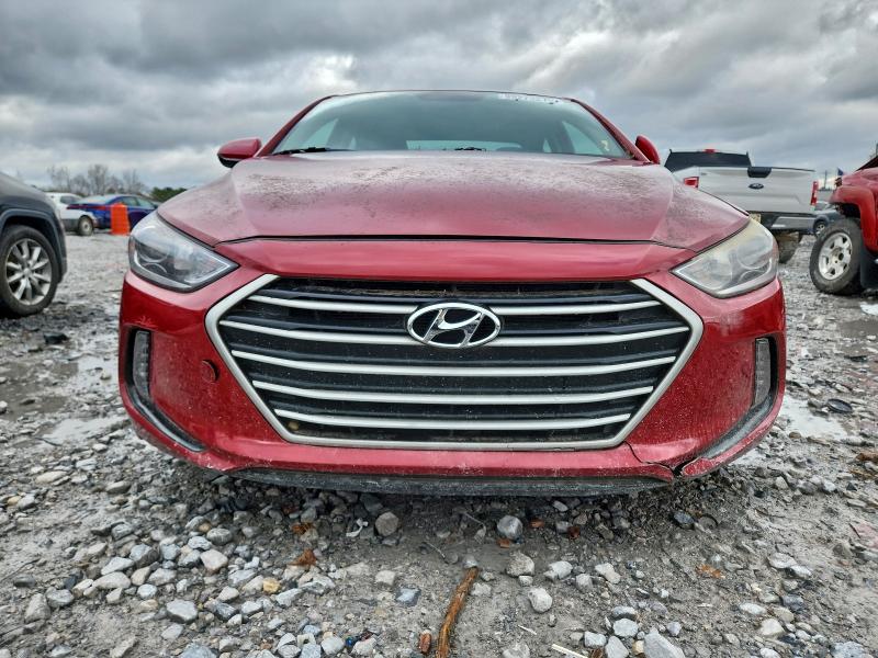 Фото 5 - HYUNDAI ELANTRA