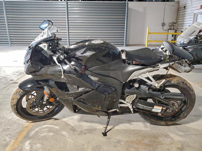 HONDA CBR CYCLE 2008