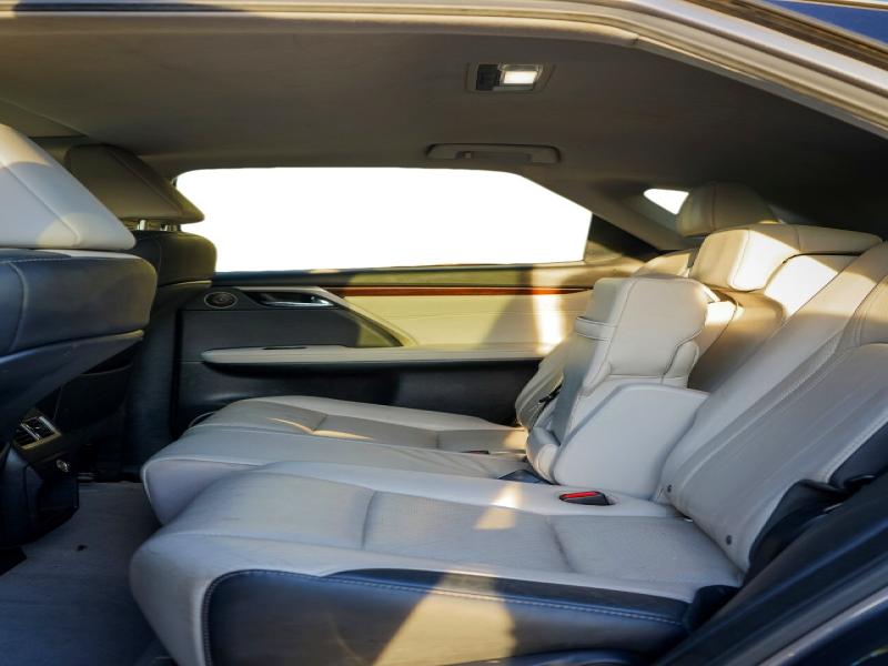 Фото 6 - LEXUS RX350