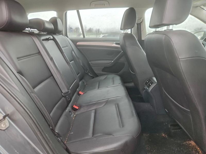 Фото 10 - VOLKSWAGEN GOLF