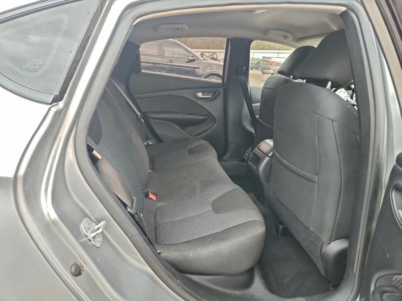 Фото 10 - DODGE DART