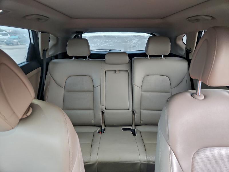 Фото 10 - HYUNDAI TUCSON