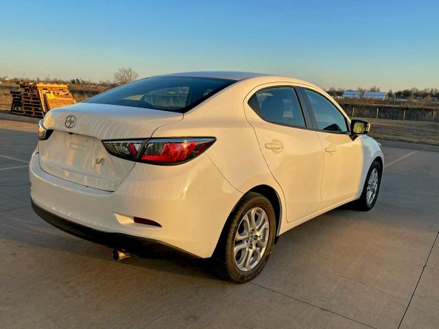 TOYOTA SCION 2016 VIN 3MYDLBZV1GY131376