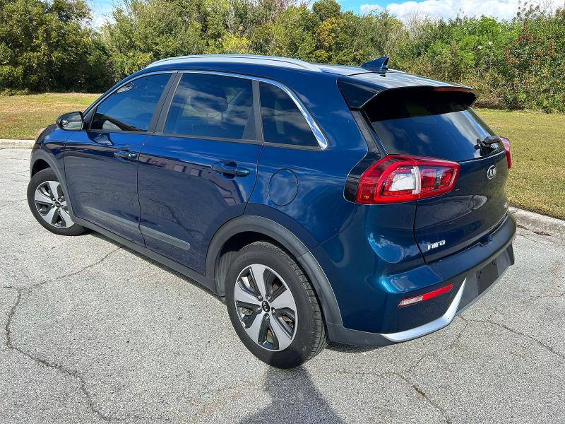 Фото 3 - KIA NIRO