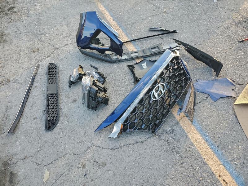 Фото 13 - HYUNDAI SANTA FE