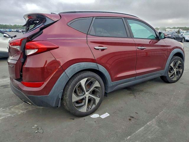 Фото 3 - HYUNDAI TUCSON