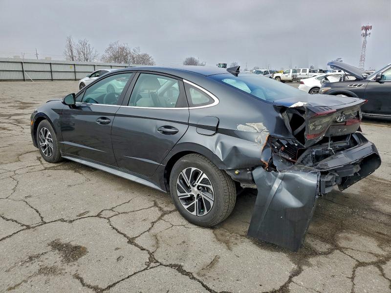 Фото 2 - HYUNDAI SONATA