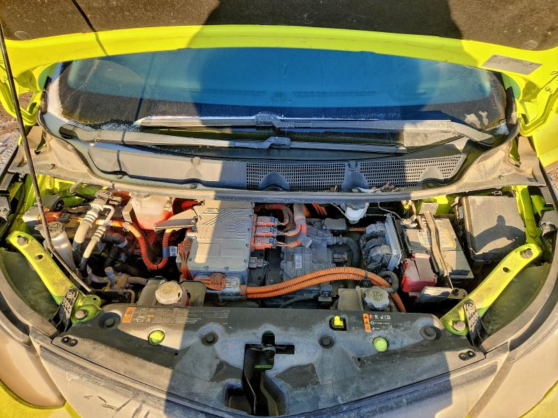 Фото 11 - CHEVROLET BOLT