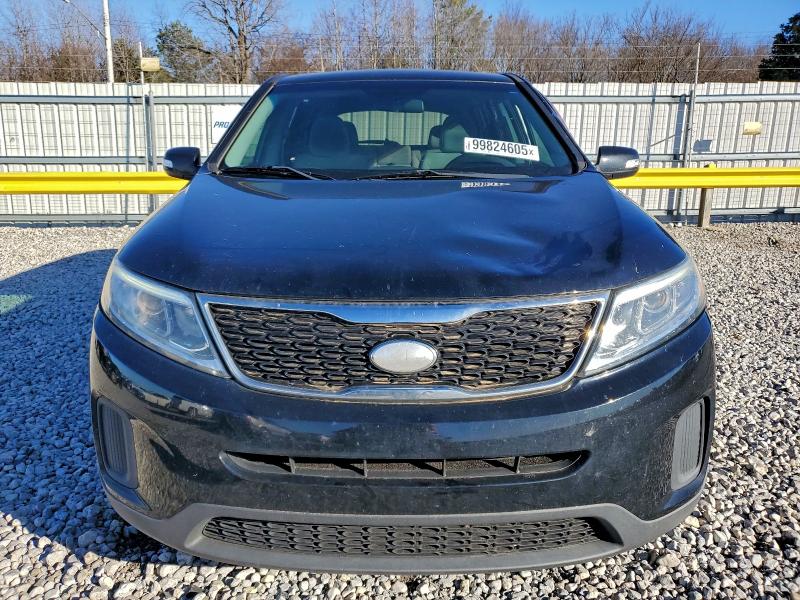 Фото 5 - KIA SORENTO