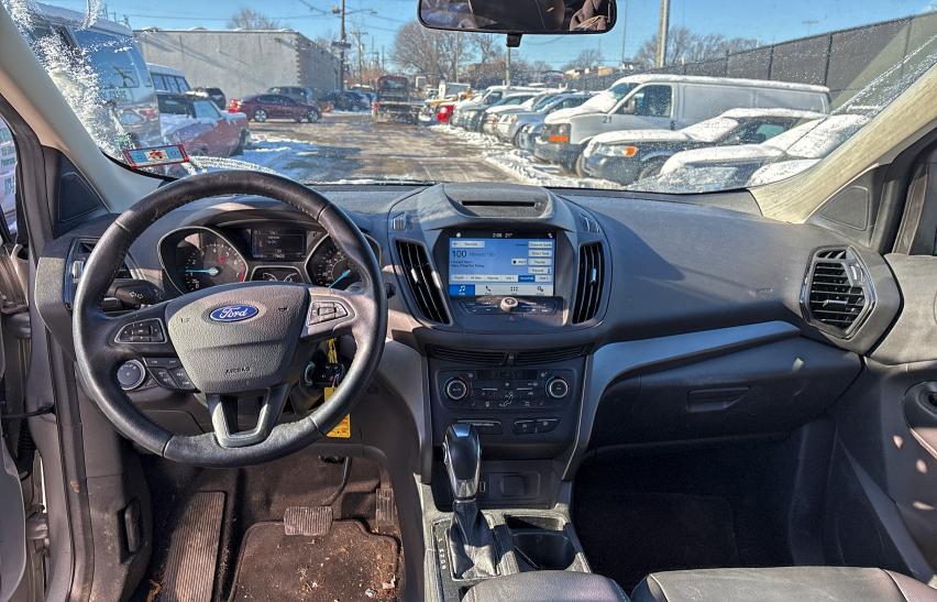 Фото 9 - FORD ESCAPE