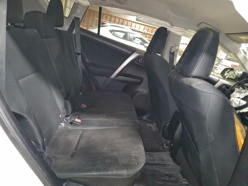 Фото 11 - TOYOTA RAV4