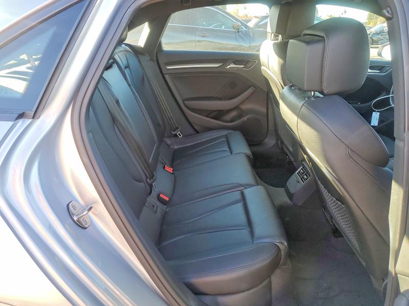 Фото 10 - AUDI A3