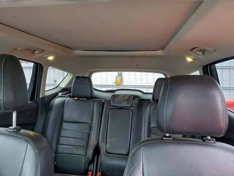 Фото 10 - FORD ESCAPE