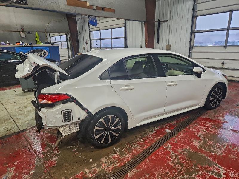 Фото 3 - TOYOTA COROLLA