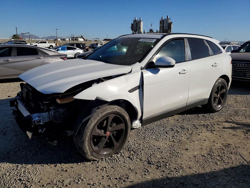 Фото 1 - JAGUAR F-PACE