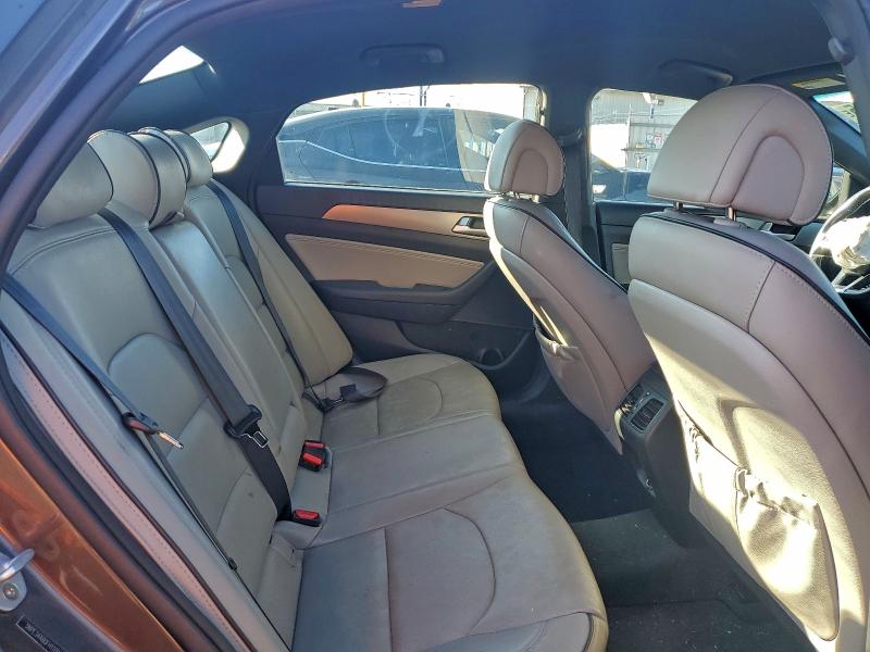 Фото 10 - HYUNDAI SONATA