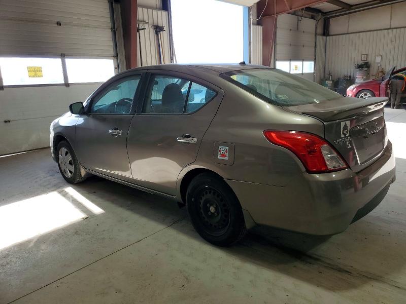 Фото 2 - NISSAN VERSA