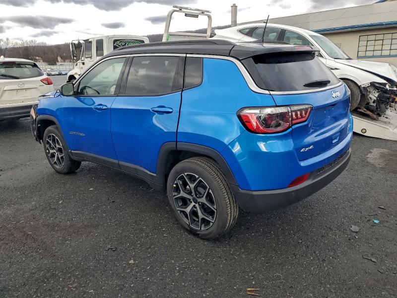 Фото 2 - JEEP COMPASS