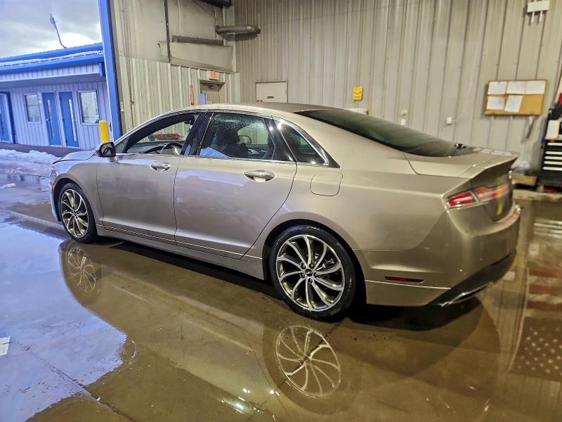 Фото 2 - LINCOLN MKZ