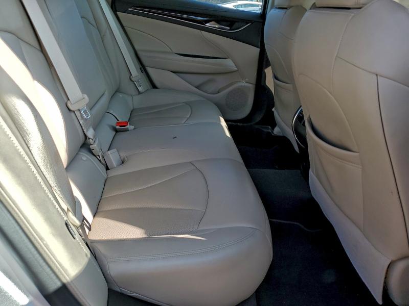 Фото 10 - BUICK LACROSSE