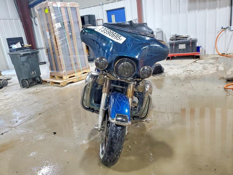 HARLEY-DAVIDSON FL 2006