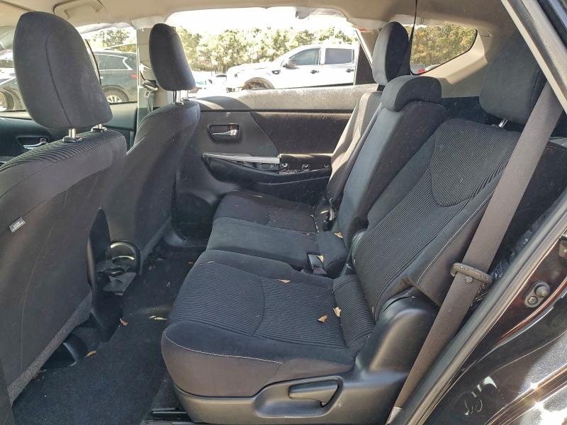 Фото 10 - TOYOTA PRIUS