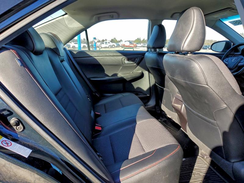 Фото 10 - TOYOTA CAMRY