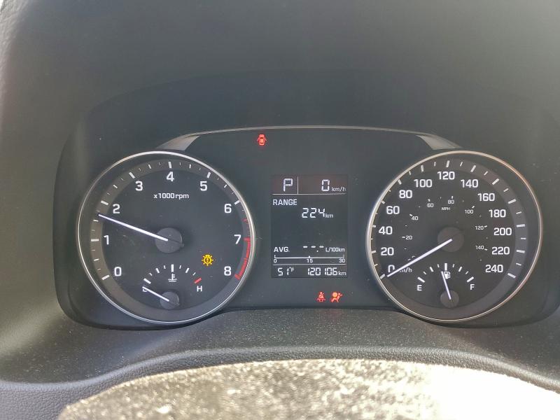 Фото 9 - HYUNDAI ELANTRA