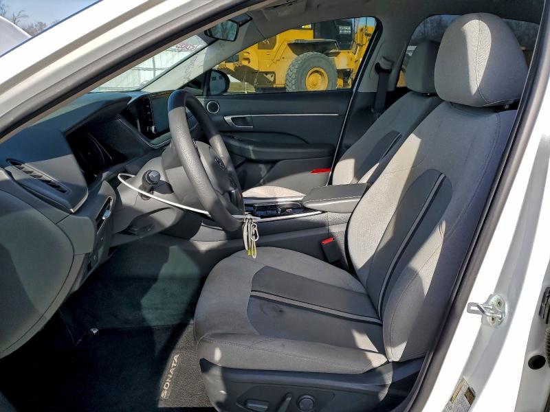 Фото 7 - HYUNDAI SONATA