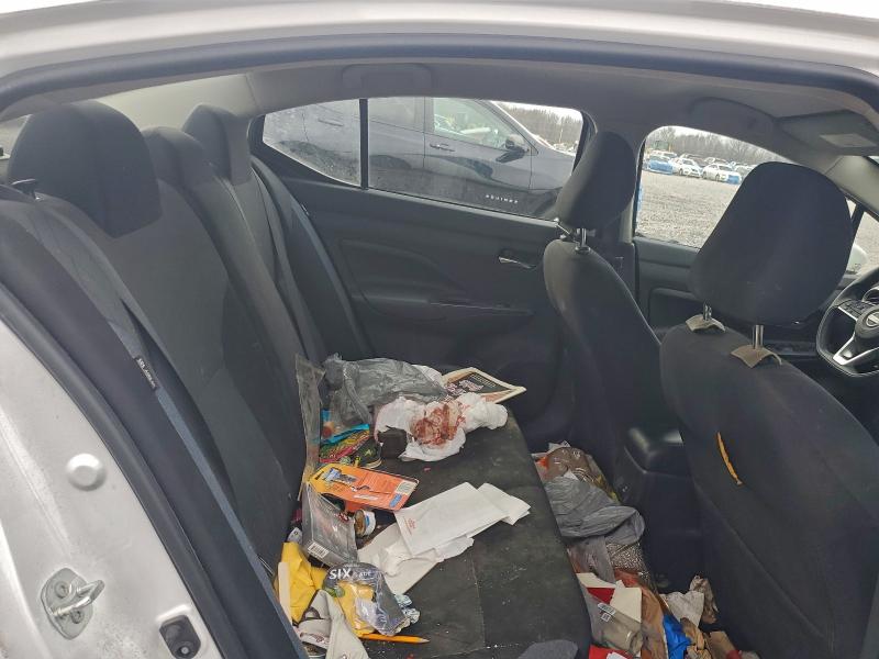 Фото 10 - NISSAN VERSA