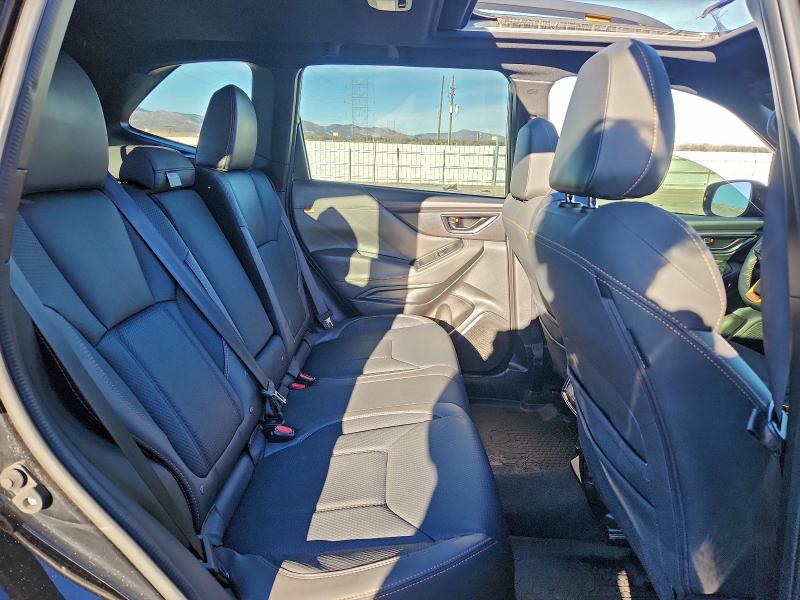 Фото 11 - SUBARU FORESTER