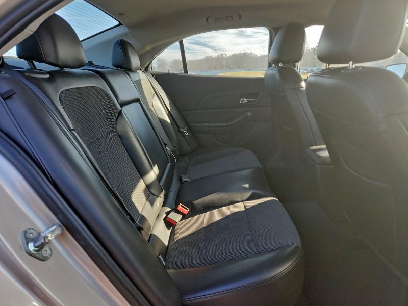 Фото 10 - CHEVROLET MALIBU