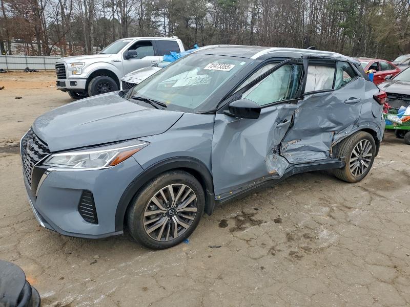 Фото 1 - NISSAN KICKS