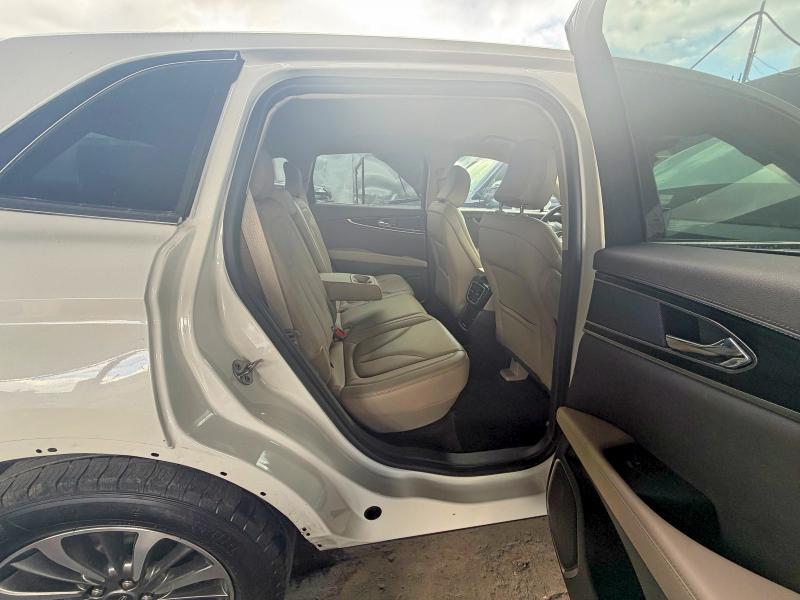 Фото 6 - LINCOLN NAUTILUS