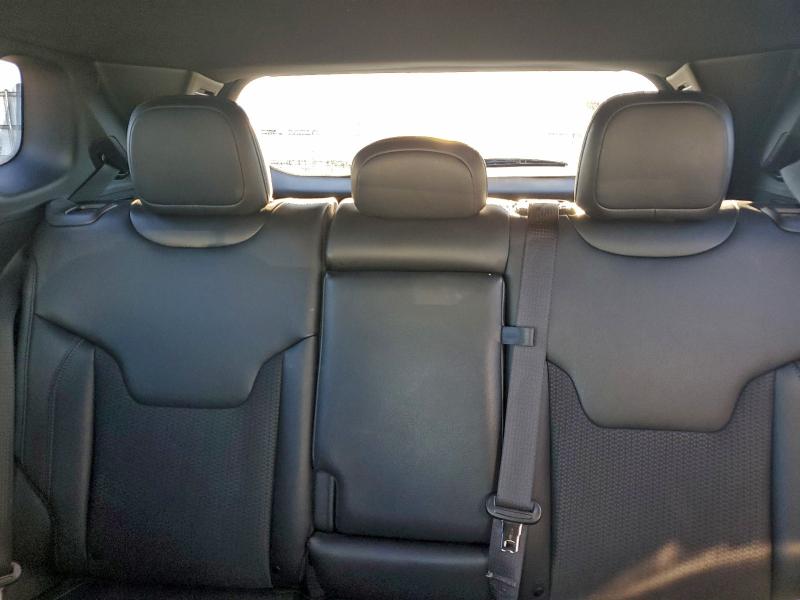 Фото 10 - JEEP COMPASS