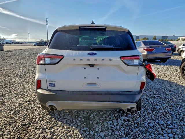 Фото 6 - FORD ESCAPE