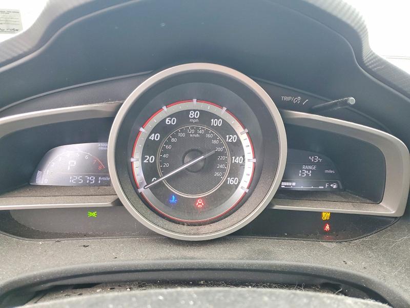 Фото 9 - MAZDA 3