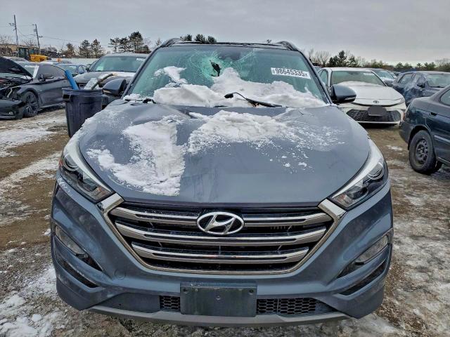 Фото 5 - HYUNDAI TUCSON