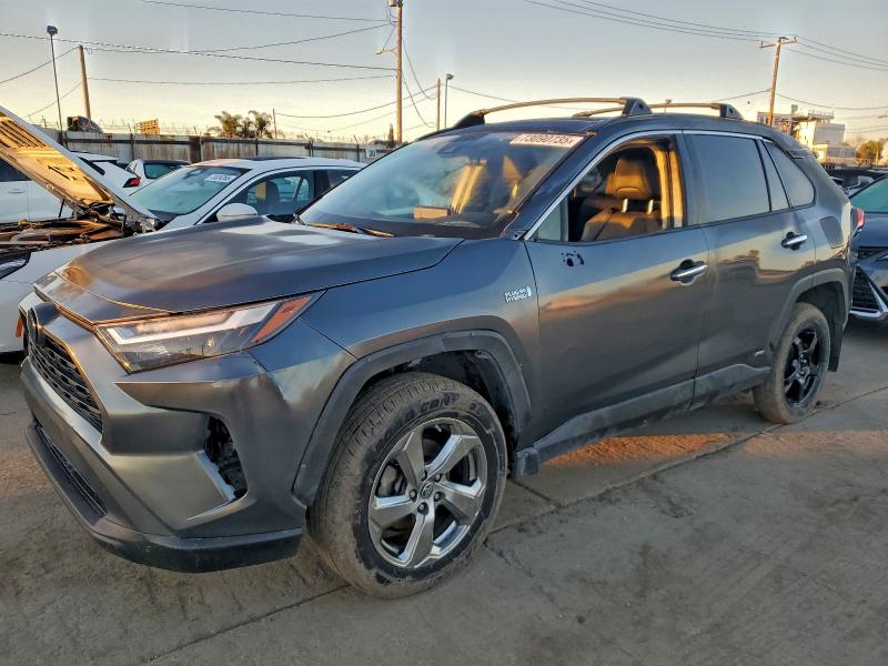 Фото 1 - TOYOTA RAV4