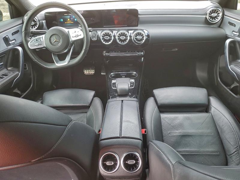 Фото 8 - MERCEDES-BENZ A-CLASS