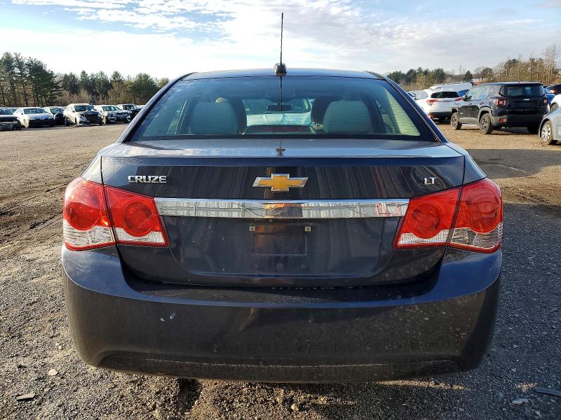 Фото 6 - CHEVROLET CRUZE