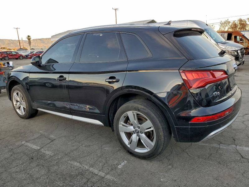 Фото 2 - AUDI Q5