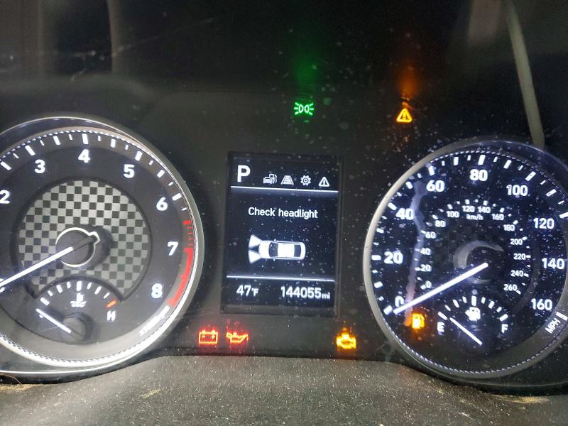 Фото 9 - HYUNDAI ELANTRA