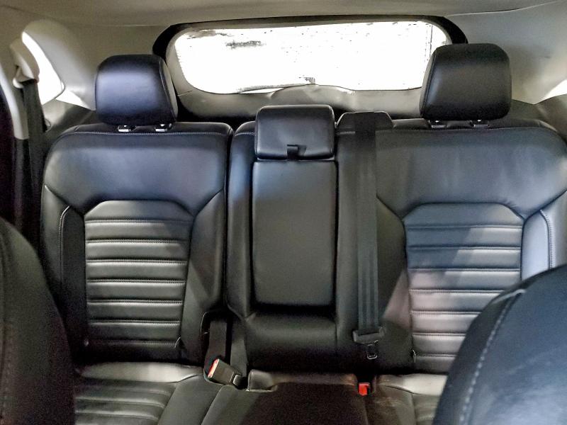 Фото 10 - FORD EDGE