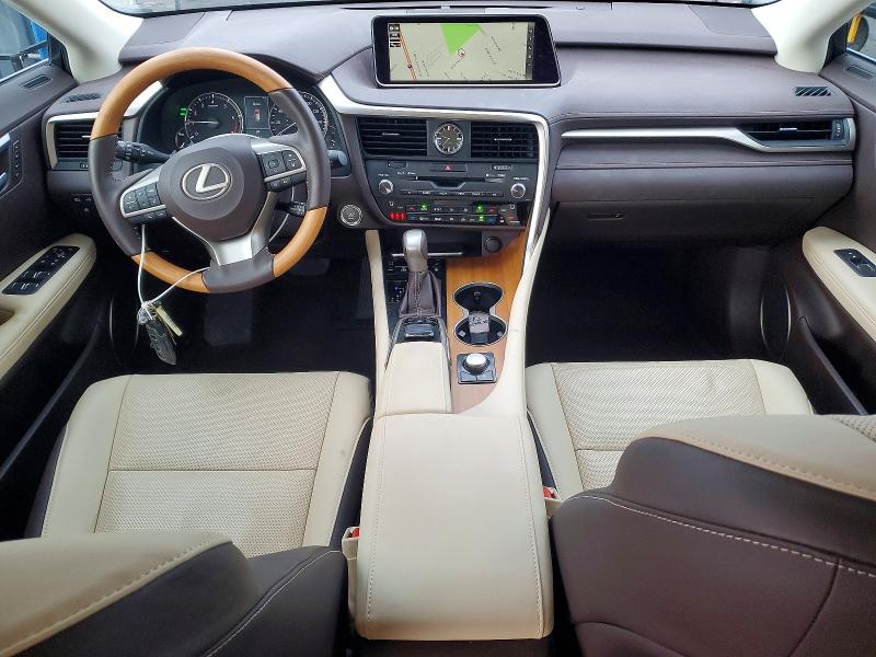 Фото 8 - LEXUS RX350