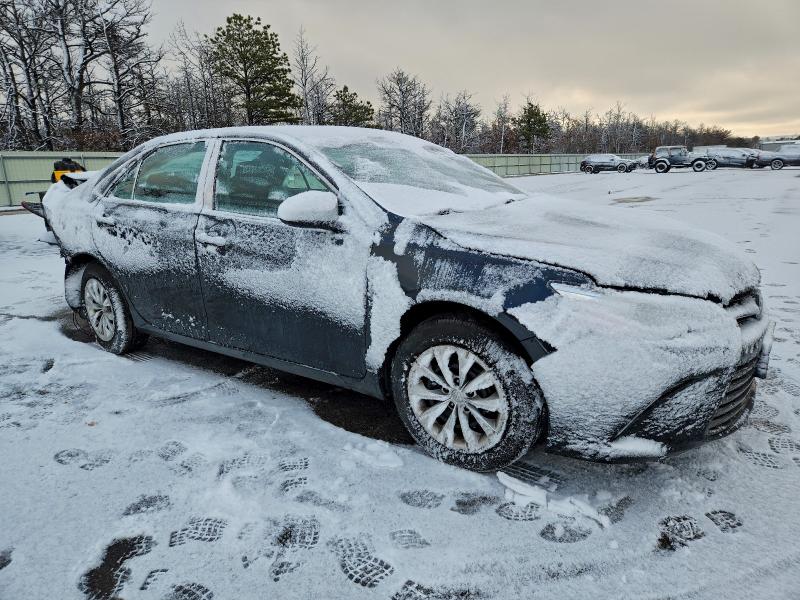 Фото 4 - TOYOTA CAMRY