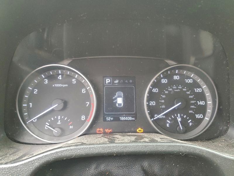 Фото 9 - HYUNDAI ELANTRA