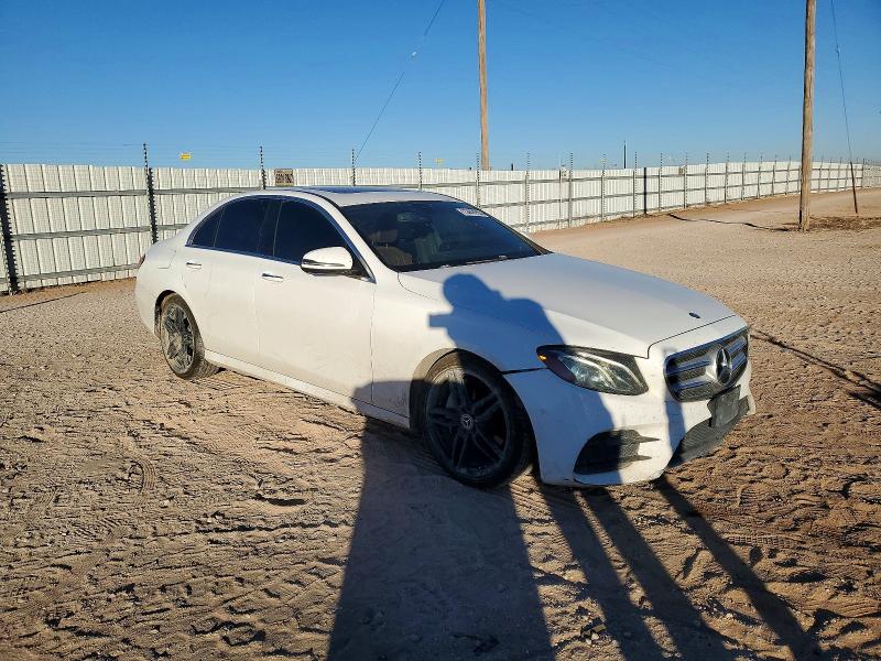 Фото 4 - MERCEDES-BENZ E-CLASS